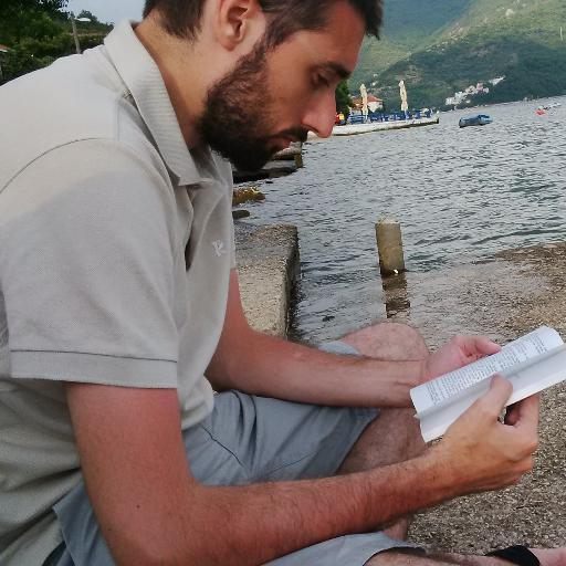 veljovicstevan's profile picture. Svi priželjkuju besmrtnost, a onda ne znaju šta bi sa sobom kad nedeljom počne da pada kiša.