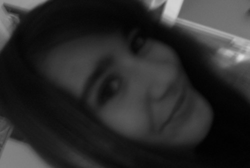 Hey Guys!!! I´m from germany.....i love to going with my friends shopping....and I LOVE to sing!!!