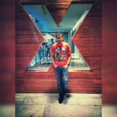 iSaurabhDC's profile picture. 