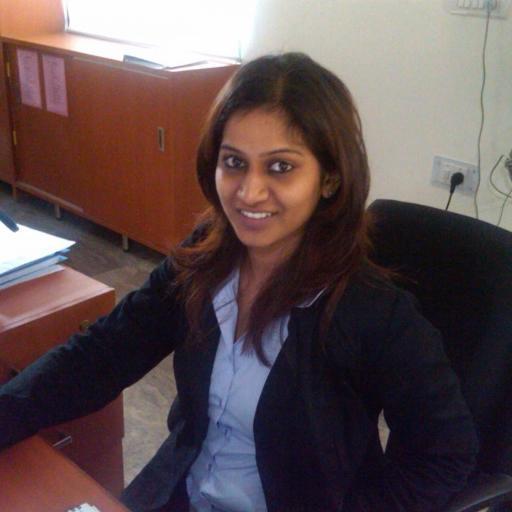 simply_mansi's profile picture. Riding on the high waves of corporate bandwagon. loves to play with colors, earthy by nature and high on music. I care about sustainable development.