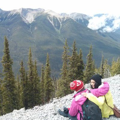 KBraganca1's profile picture. A middle school teacher, showcasing tomorrow’s future 🌱