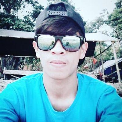 AndrewKapoh1's profile picture. SesyliaLiyu