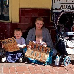 Operation Feed The Homeless #OFTH estimated 100 million people were homeless worldwide & as many as 1 billion people lacked adequate housing. CEO @Bottom2thatop