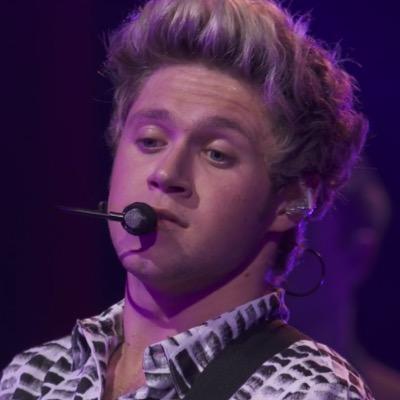 njhheartout's profile picture. has someone taken his temperature? are you okay Niall?