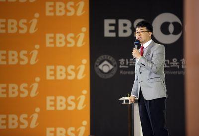 모두의 별★별 한국사 연구소장/ EBS 한국사 대표강사/ ETOOS 한국사 강사

최태성 선생님 강연, 영상, 방송 섭외 문의 mail@bigstarhistory.com
자세한 내용은 별★별 한국사 연구소 인스타그램 계정을 참고해 주세요.