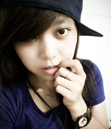 rikabintang's profile picture. 