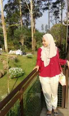 ulfafid's profile picture. Don't judge me until u know me.don't underestimate me until u challange me.don't talk about me until u've talked to me.