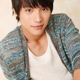 最近モテだした童顔男 Yasuhiro24osaka Twitter 最近モテだした童顔男 Yasuhiro24osaka Twitter