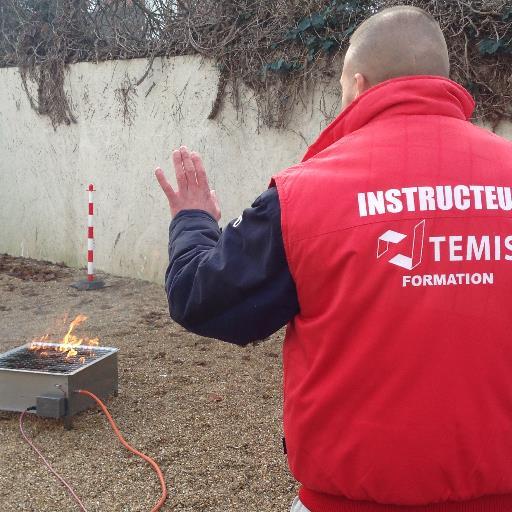 Organisme de formation à la sécurité, la sûreté, la santé et la Prevention des risques professionnels : habilitation électrique ; Secourisme; Securite incendie