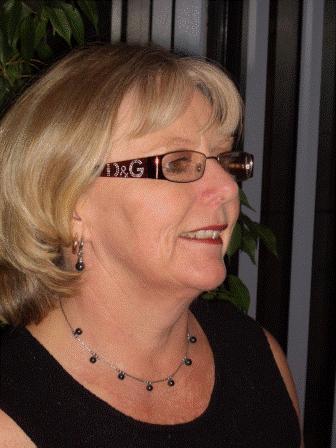 suecarol14's profile picture. 