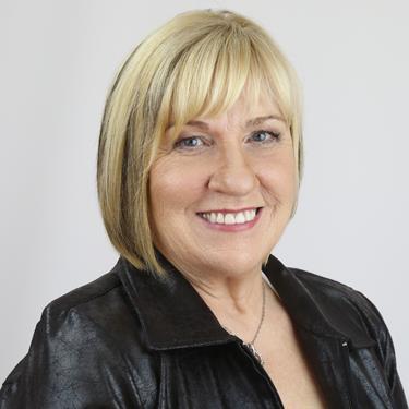 Award Winning Re/Max Twin City Realty Sales Rep, Empathetic, Fun Loving Realtor w/a Guarantee of Quality Caring Personalized Service every time. @yourremaxteam