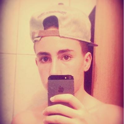 jugadordelRMCF's profile picture. Jugador del Real Madrid Club de Fútbol  categorías inferiores luchando por un sueño
