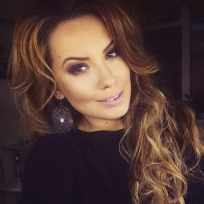 cristinaevtodii's profile picture. Redactor-șef alllady.md și http://t.co/ueSdq2qyuS /social-PR