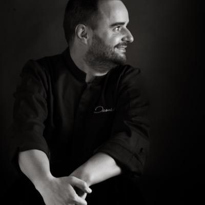 Profesor técnico de formación profesional .Conselleria de Educación .Xunta de Galicia. aficionado al deporte, viajes y gastronomía