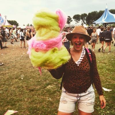 Olycke's profile picture. onderwijskundige | (ortho)pedagoog | basketbal | fröbelaar | passant | kunst(liefhebber) maar neigt naar kitsch