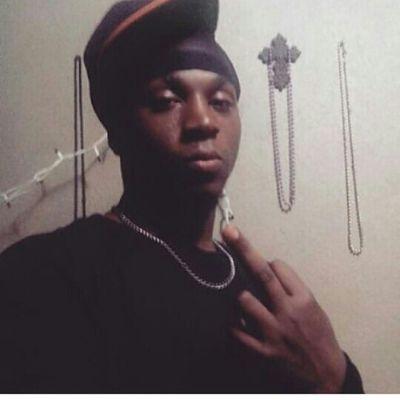 Rasta2627trill's profile picture. lay back person down 2 earth living life as I should til I get where I'm going @