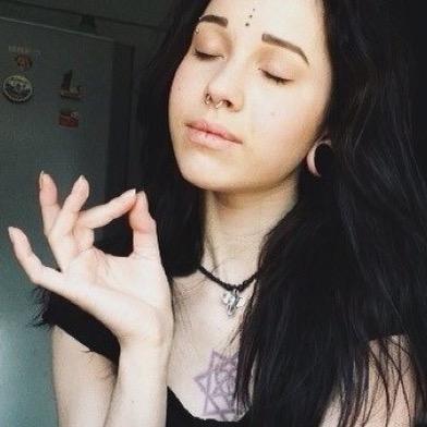 shweeshlobber's profile picture. •St.Petersburg• Tattoo artist• Work in Backstage tattoo studio•My style is Shweet Shlobber•