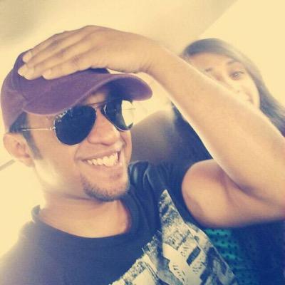 inaveed28's profile picture. .........
