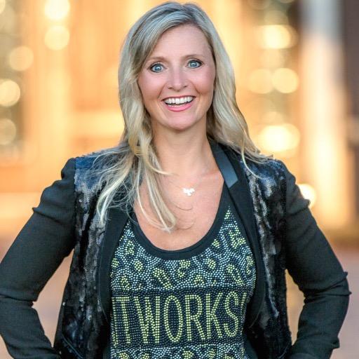 Ambassador Diamond with @ItWorksGlobal, worldwide #entrepreneur and millionaire mom. Helping others succeed in #networkmarketing. #bringit!