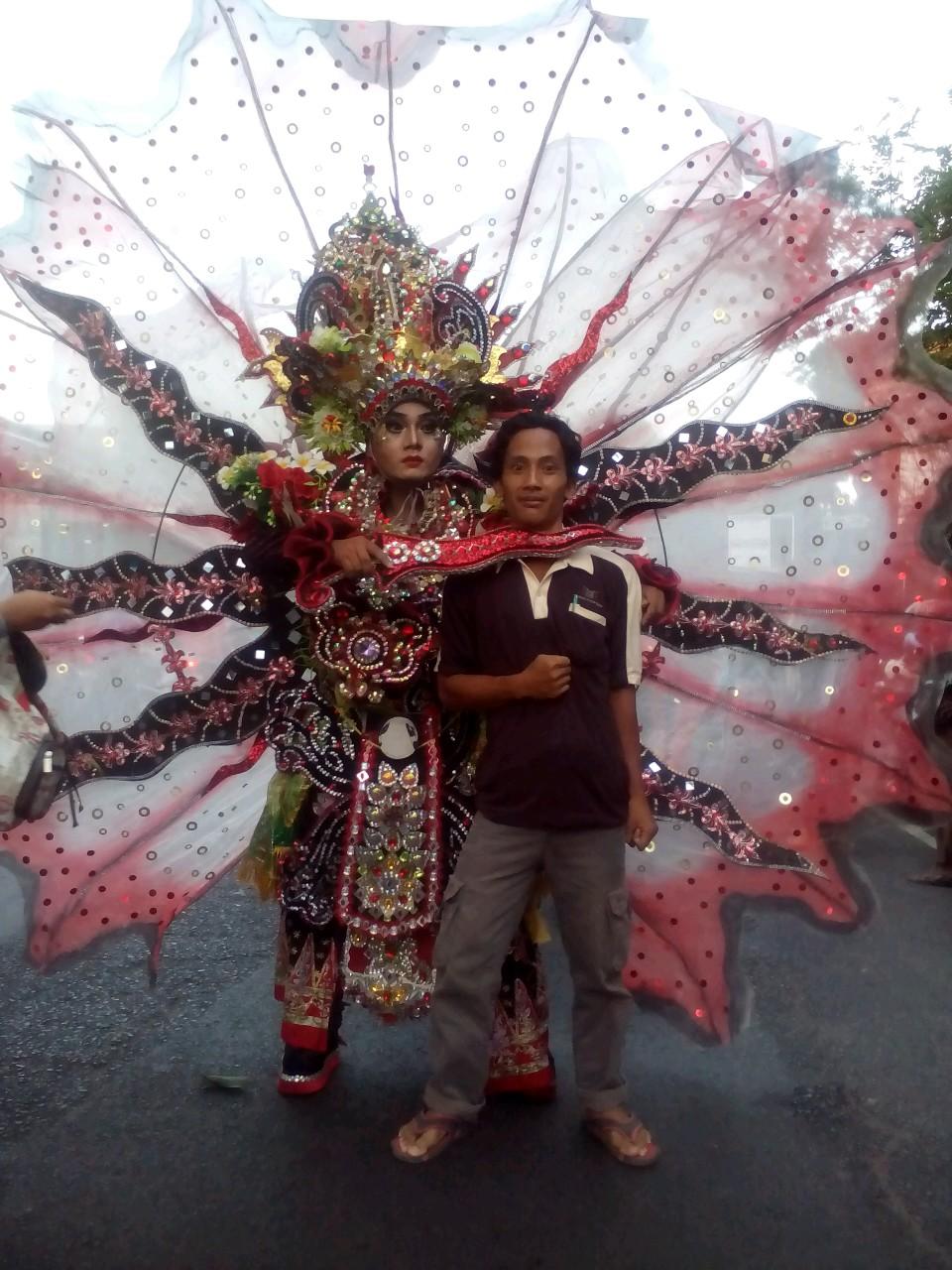 AtAriftriono's profile picture. 