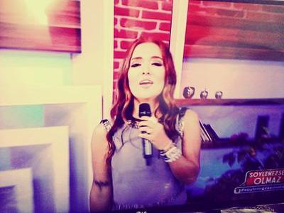 DilaraGunay52's profile picture. koyu bir demet akalın fanıyım (DAF) ❤ HAYAT DEMET AKALIN DEMEK ❤ DEMET AKALIN SENİ ÇOK SEVİYORUM HAYATIMIN ANLAMI ❤  @DemetAkalin BU ARALAR BEN YOKUMM