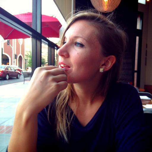 Assistant Professor @TAMUSoc, sociologist and ethnographer from @UCBerkeley, researching domestic work, law, gender, and global labor informality