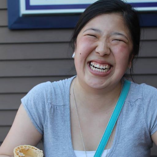 hannahweener's profile picture. 