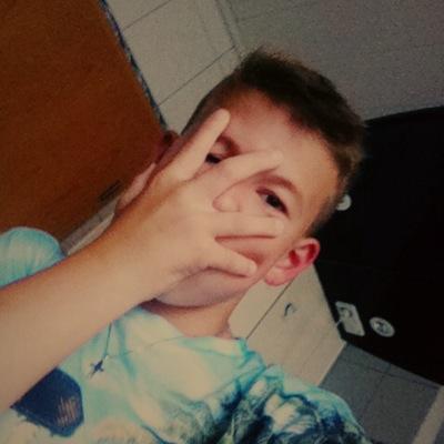 WiegelJulian's profile picture. Ich bin 11 jahre alt. ich spiele fußball und handball. Ich hab am 26. februar geburtstag.