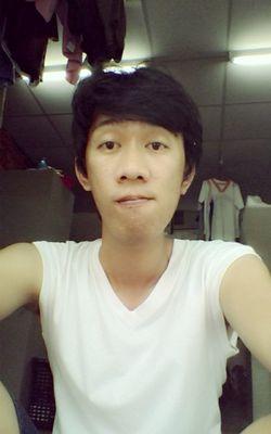 andal_rhon's profile picture. 