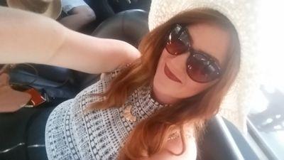 staceygolding22's profile picture. #LIVE #LOVE #LAUGH 
 #MUSIC  -  #FAMILY 
⚽ #FOOTBALL #MUFC ⚽ -  #BEER