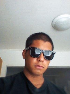 alfredboy00's profile picture. part time trader. 20 . not too crazy. ( or am I )