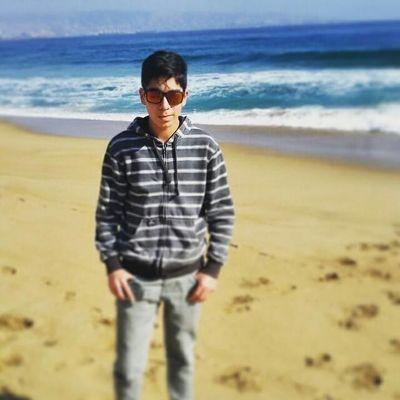 tecladistaelias's profile picture. Joven ^-^ de 15 Años, Hincha de Colo-Colo, dispuesto a hacerte reir con las estupideces que publico XD (Instagram: @elias_the_best10)