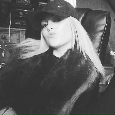 jessmiles18's profile picture. j X