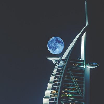 بعٍض آلُنآس يَجٍعٍلُۆن حٍيَآتگ سعٍيَدِة ، فَقطُ بتۆآجٍدِہم فَيَہآ♥ ♠̣̇ممنوُعٍ. آلُِخـآص♠̣̇ تغريداتي في المفضلة ..