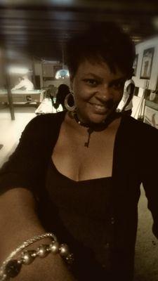 emelch78's profile picture. Insomniac, Scandal, Cardinal Baseball, Blues Hockey, foodie, neat freak, beer, and shoes...lots of shoes!