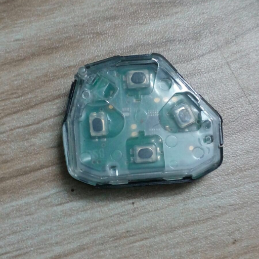 vipsupplier1's profile picture. We supply good quality of auto keys,auto transpnder chips,locksmith tools,key cutting machine,auto diagnostic http://t.co/4TlwZGze08 key programmers