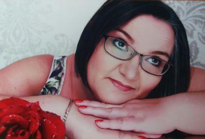 donna_prosho's profile picture. domestic sunshine, eveything i touch glitters with sparkle!