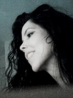 GodivaArt's profile picture. Mixed media artist/painter focusing on human fragility, abnormality, mortality and the effects of societal judgment.