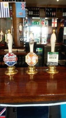 The Official Twitter feed of Ye Olde Whyte Lyon, #Locksbottom - a @ShepherdNeame pub