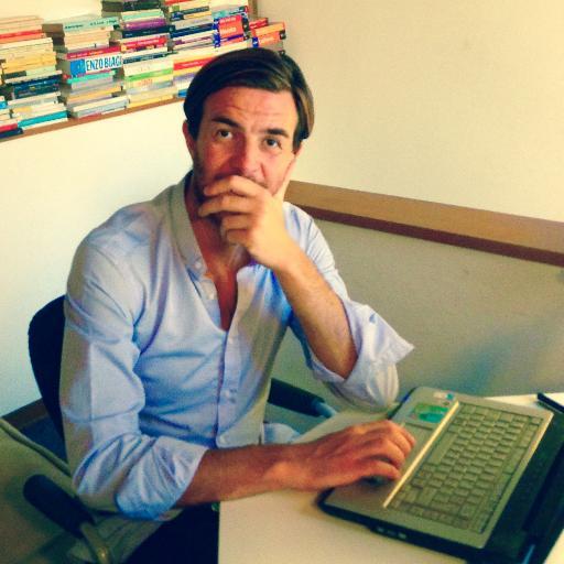 LorenzoVolta's profile picture. Sviluppo personale e d'impresa