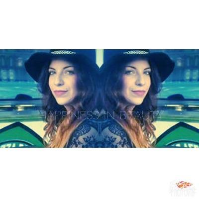 Louna.M Blogueuse, Passionne et Addict du monde de la beauté, et de mode. SnapChat :hibeautylouna