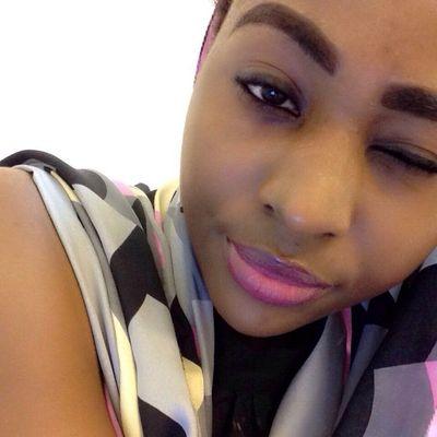 Angiebaybeh2's profile picture. 