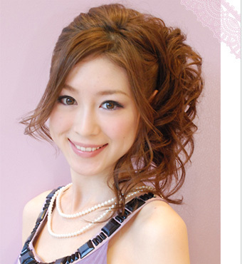 miyabier's profile picture. 夜のお仕事しています。
２７です。よろしくおねがいします。