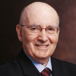 84 años bien llevados, padre del marketing moderno. Truque, whisky y mercadotecnia como forma de vida.