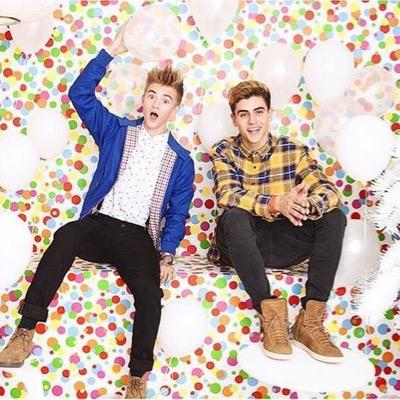 to my snapchat tay_kp i love @katyperry and ,@camerondallas,@nashgrier,@dsprayberry,@hungergames,@thematthewsepinosa i am viner follow my instagram tay 21