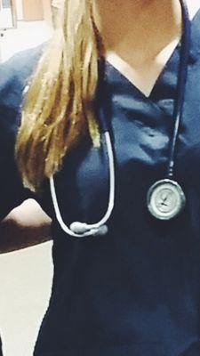 BSN student | 22 | Aspiring NP | Senior Practicum in Cardiac Stepdown 💟