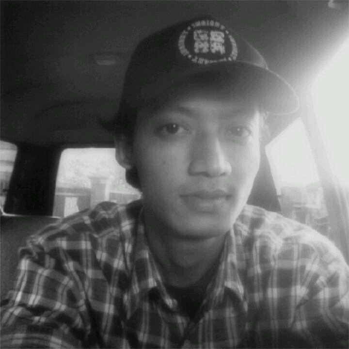 luckyhakeem12's profile picture. Keep it simple