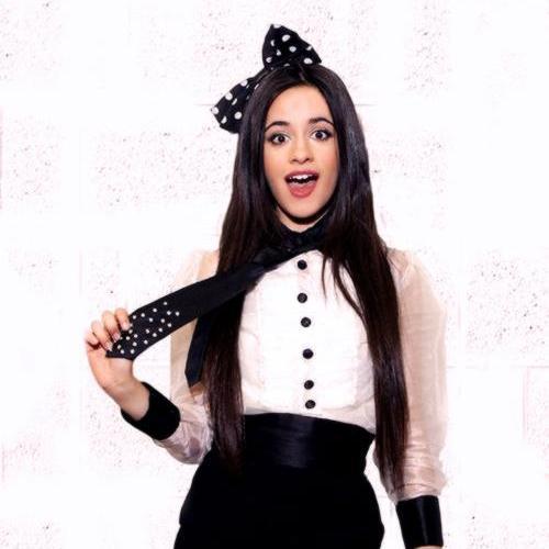 ilovedhaleme's profile picture. Singer•...•