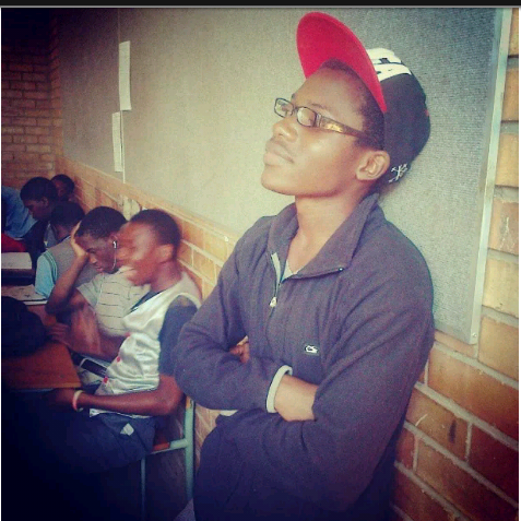 I do it for me, mom and every-special-one else.. The f#ck you want more??... Gone blow soon.. 15 Feb '96 B!!