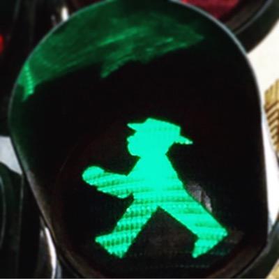 ascarant's profile picture. 'Non esistono fatti finché l'uomo non ci mette dentro qualcosa di suo, un minimo di libero genio umano, di favola' Boris Pasternak